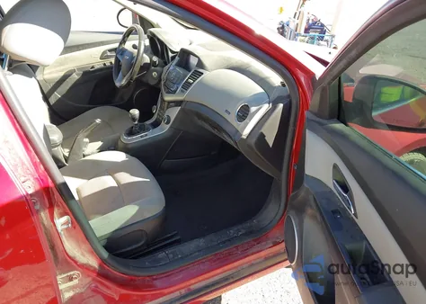 2013 Chevrolet Cruze Eco Manual z USA, uszkodzony, nr VIN 1G1PJ5SB3D7169975